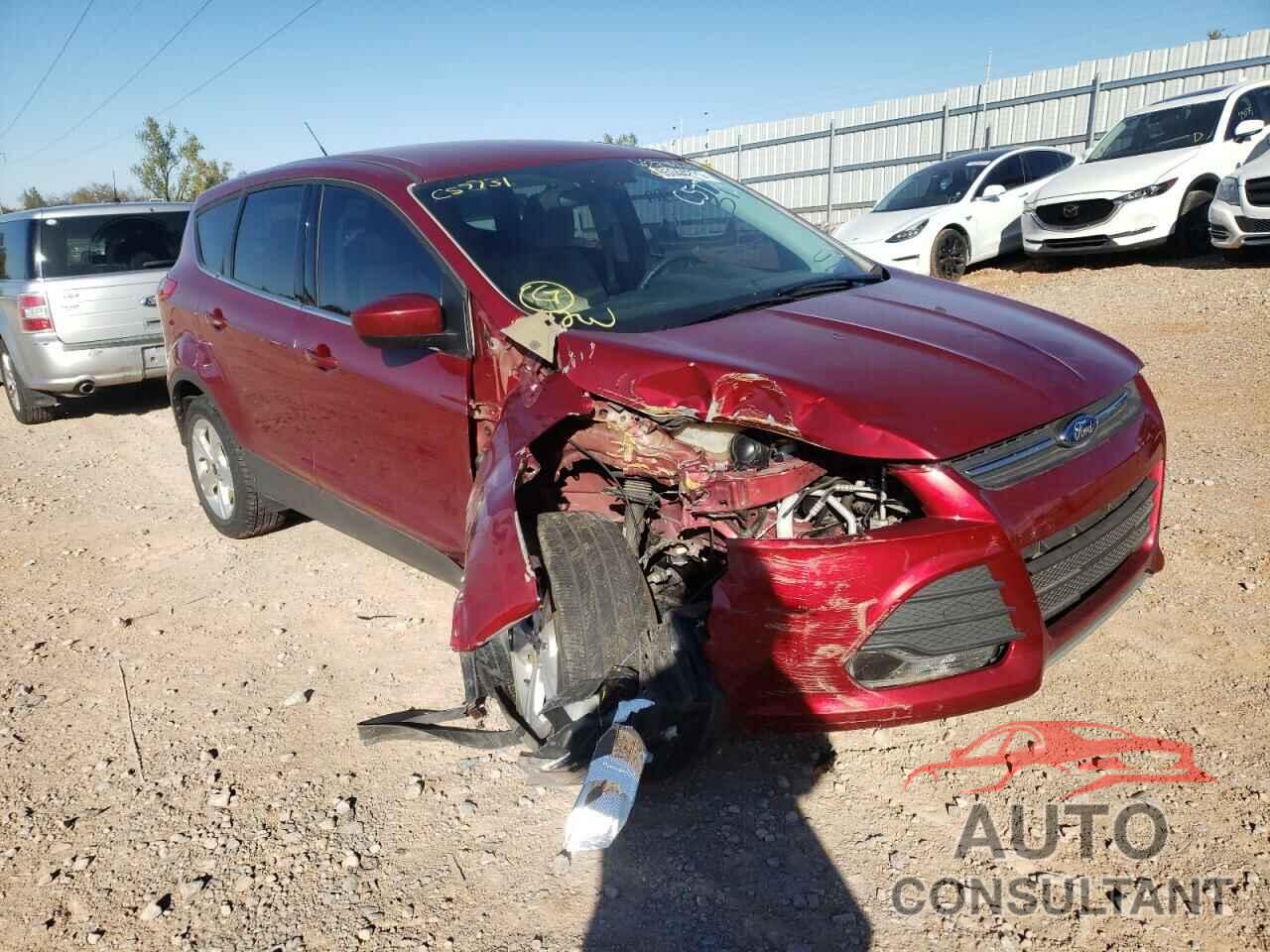 FORD ESCAPE 2016 - 1FMCU0GX2GUC57731