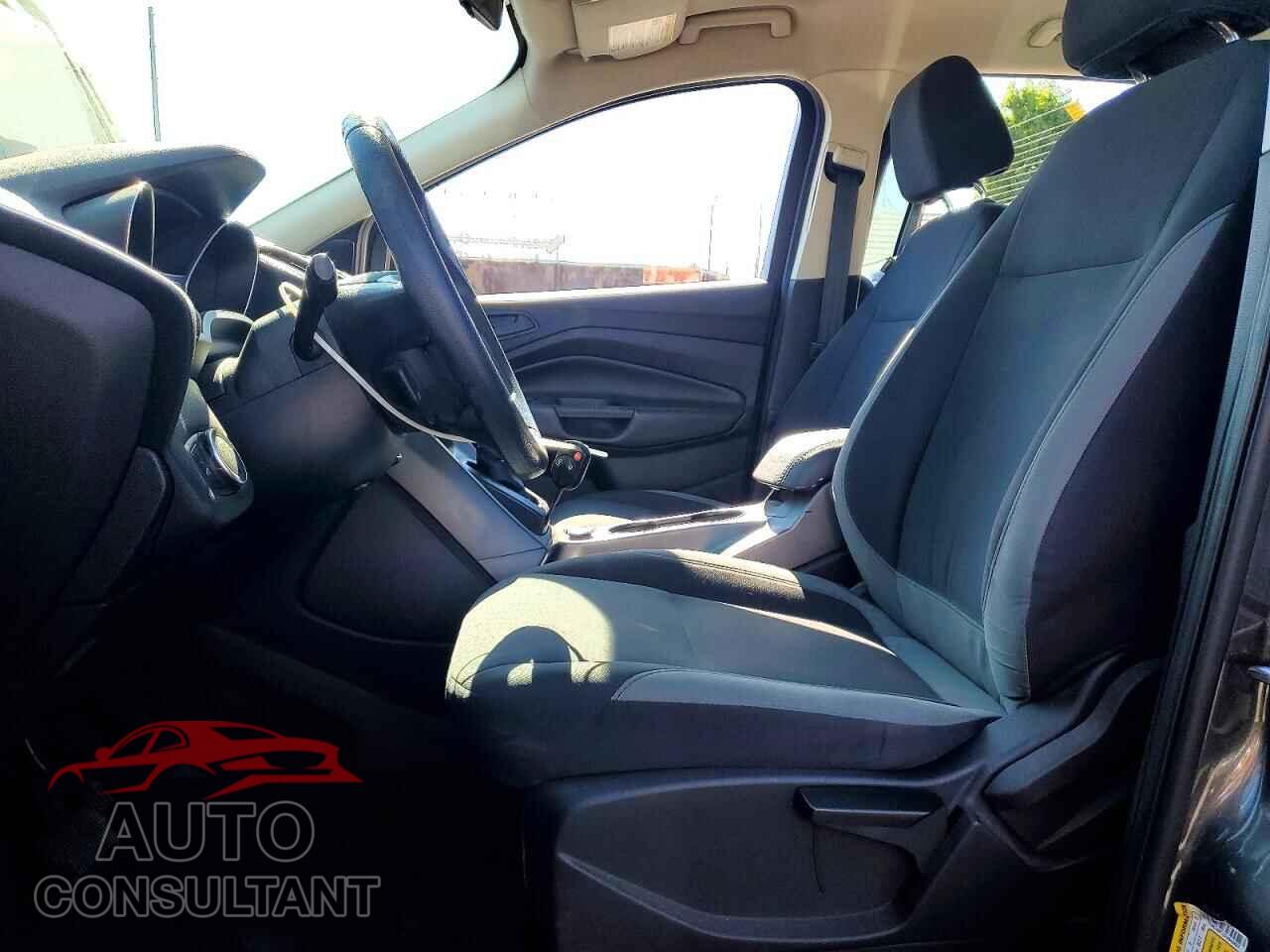 FORD ESCAPE 2015 - 1FMCU0F72FUB49867