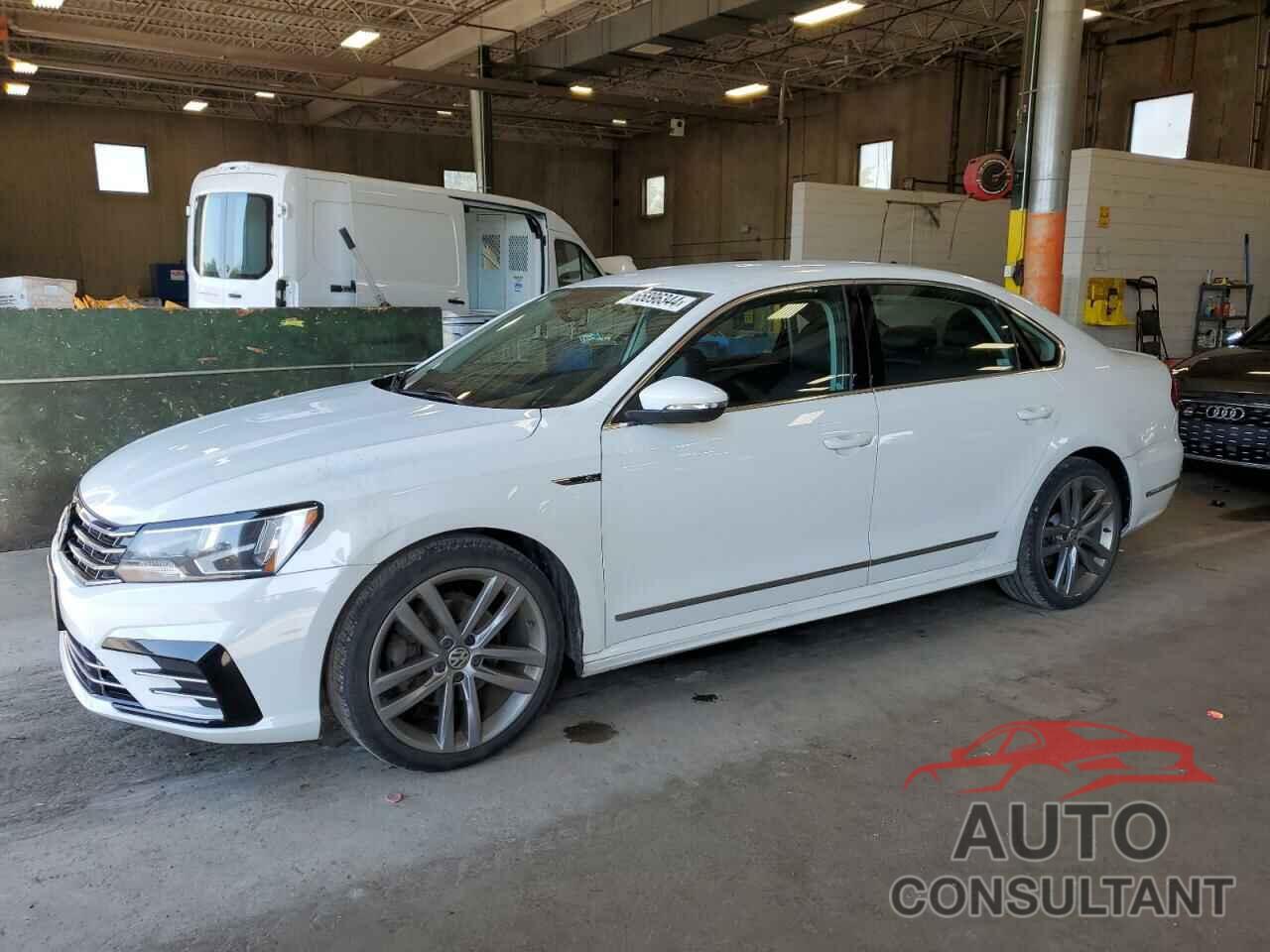 VOLKSWAGEN PASSAT 2017 - 1VWDT7A3XHC072843