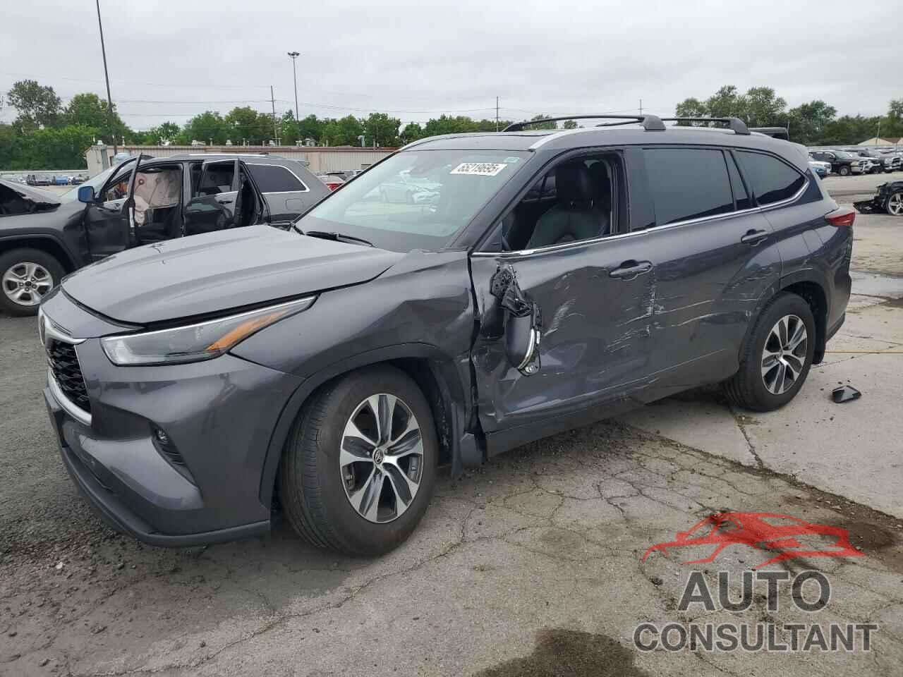 TOYOTA HIGHLANDER 2022 - 5TDGZRBH5NS245991