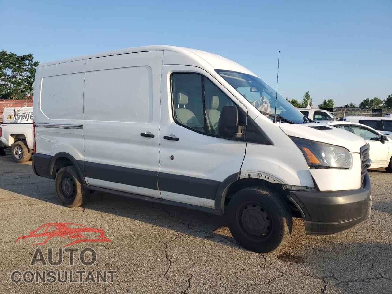 FORD TRANSIT 2017 - 1FTYR1CM6HKB30961