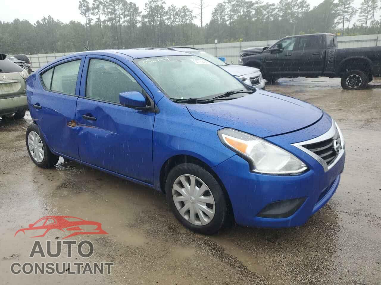 NISSAN VERSA 2017 - 3N1CN7AP0HL856189