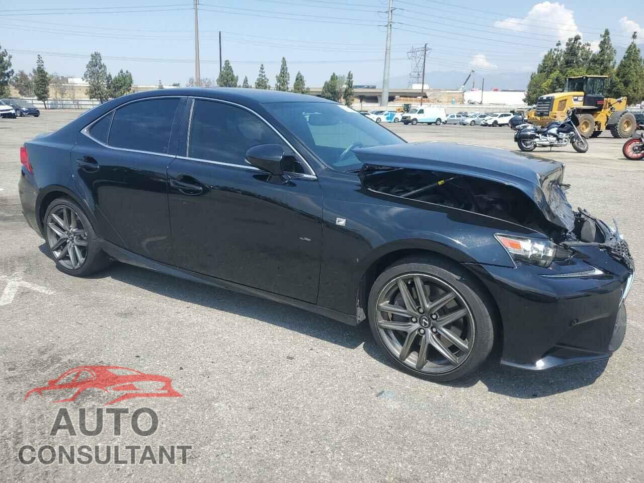 LEXUS IS 2014 - JTHBE1D26E5001089