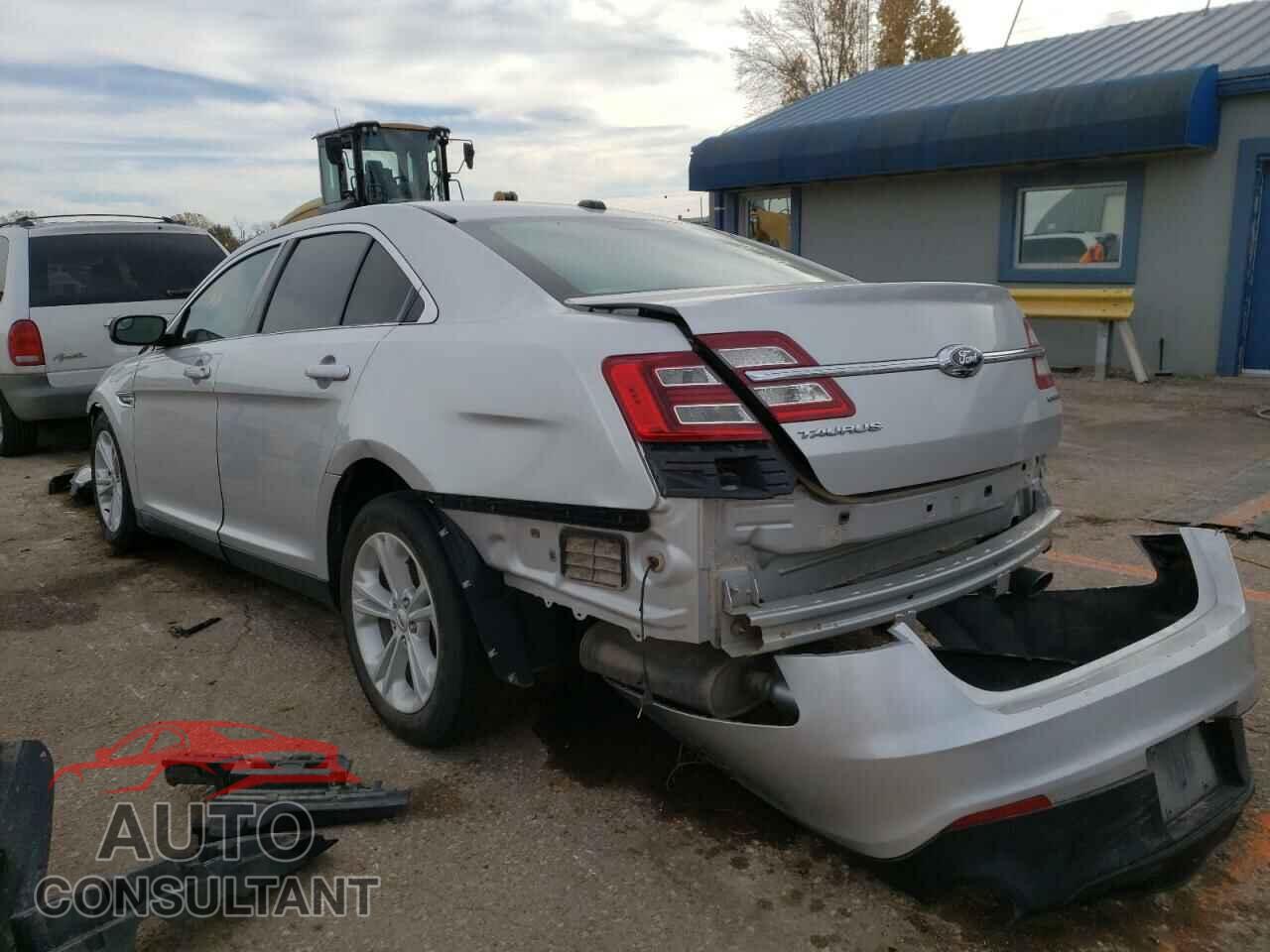 FORD TAURUS 2018 - 1FAHP2D8XJG129775