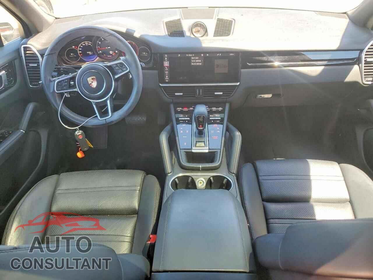 PORSCHE CAYENNE 2020 - WP1AA2AY2LDA00546