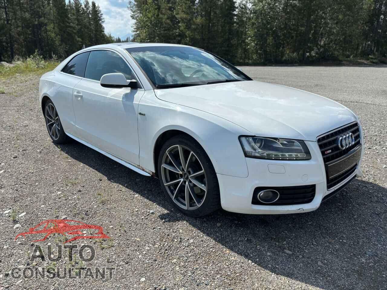 AUDI A5 2011 - WAUWFBFR2BA016186