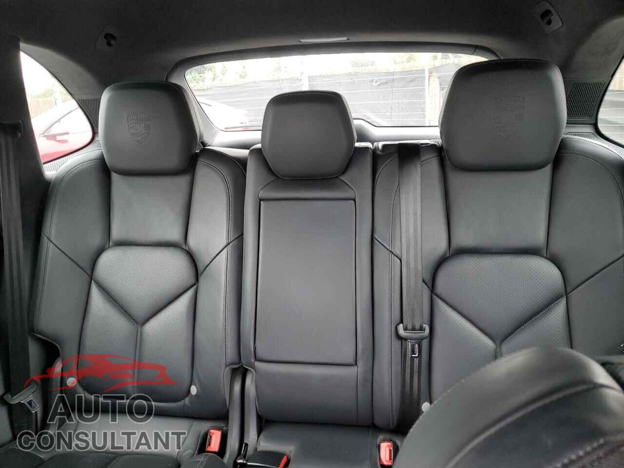 PORSCHE CAYENNE 2011 - WP1AC2A24BLA81169