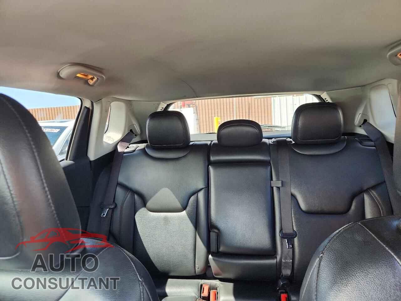 JEEP COMPASS 2021 - 3C4NJDCB2MT599726