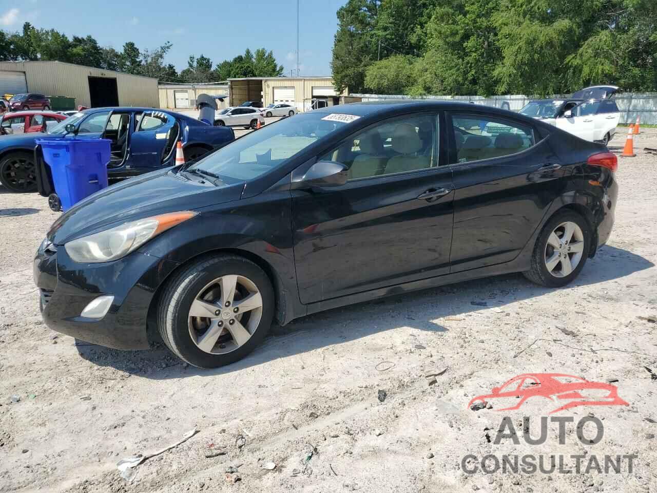 HYUNDAI ELANTRA 2013 - KMHDH4AE8DU649096