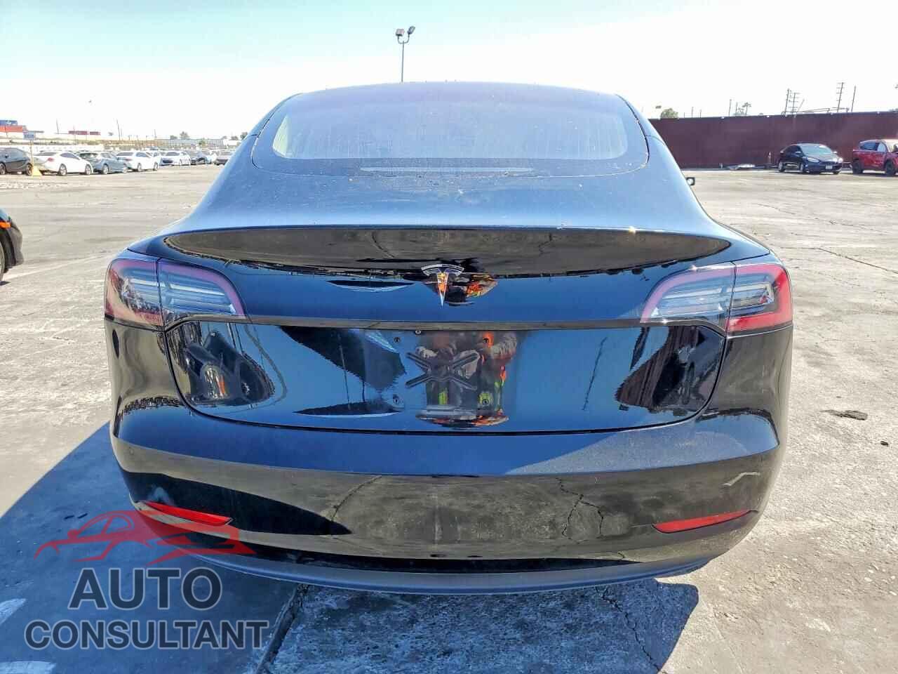 TESLA MODEL 3 2018 - 5YJ3E1EA6JF003896
