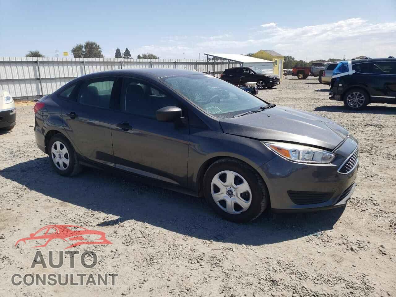 FORD FOCUS 2017 - 1FADP3E20HL285145