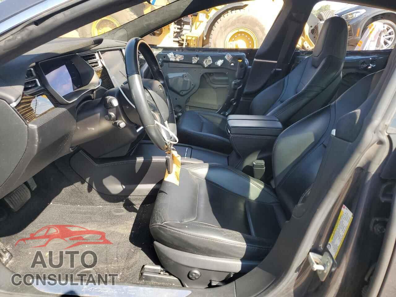 TESLA MODEL S 2016 - 5YJSA1E26GF158098