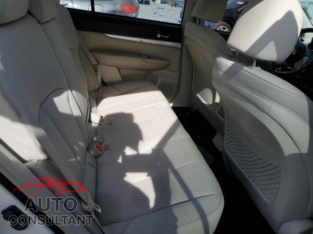 SUBARU OUTBACK 2011 - 4S4BRBCC4B3382448