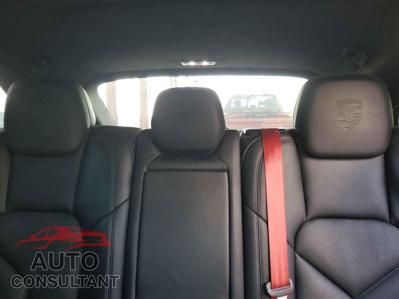 PORSCHE CAYENNE 2016 - WP1AD2A26GLA77936