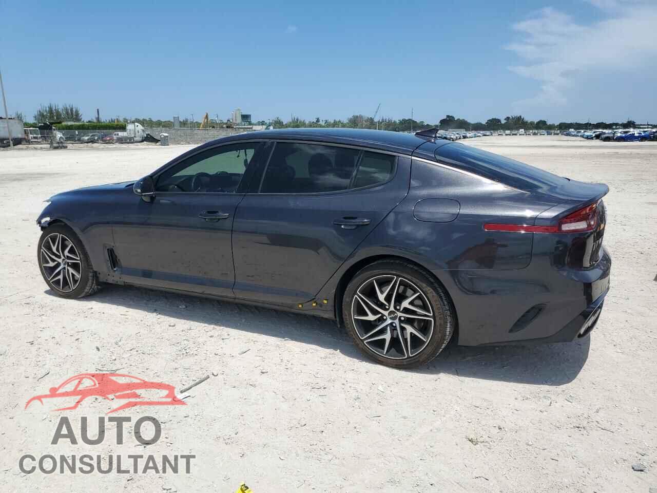 KIA STINGER 2022 - KNAE35LD8N6100874