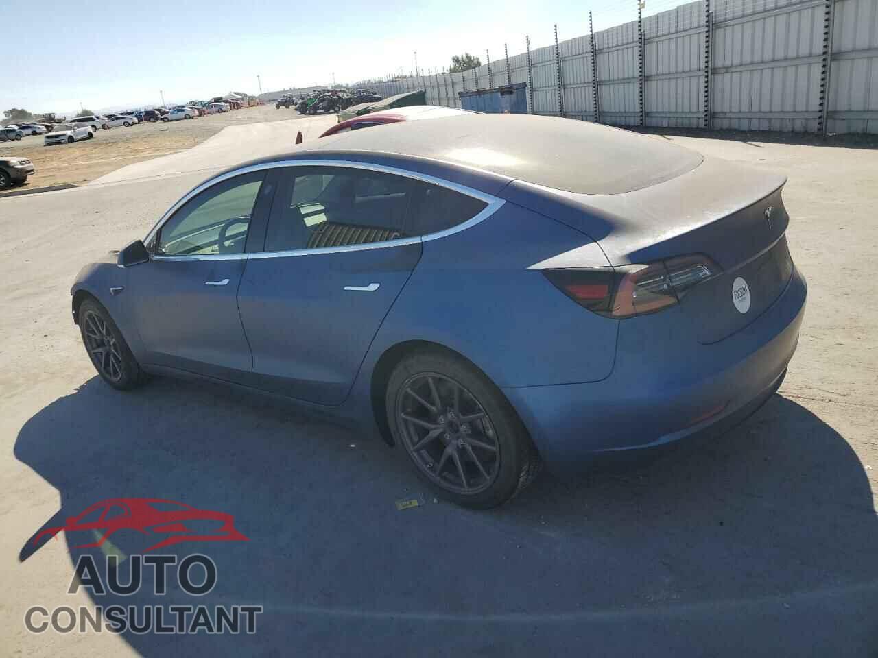 TESLA MODEL 3 2018 - 5YJ3E1EA2JF053808