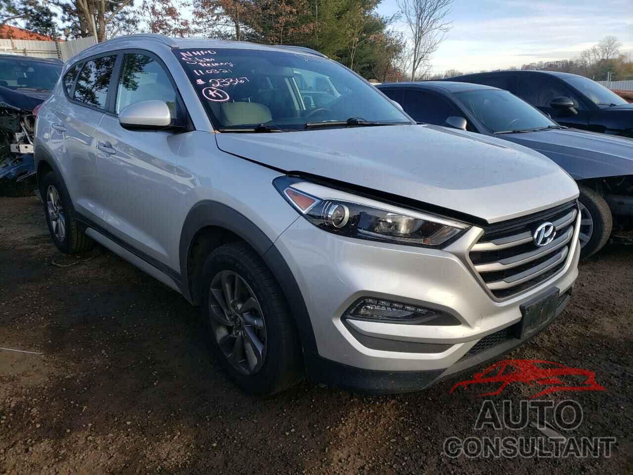 HYUNDAI TUCSON 2017 - KM8J3CA41HU570779