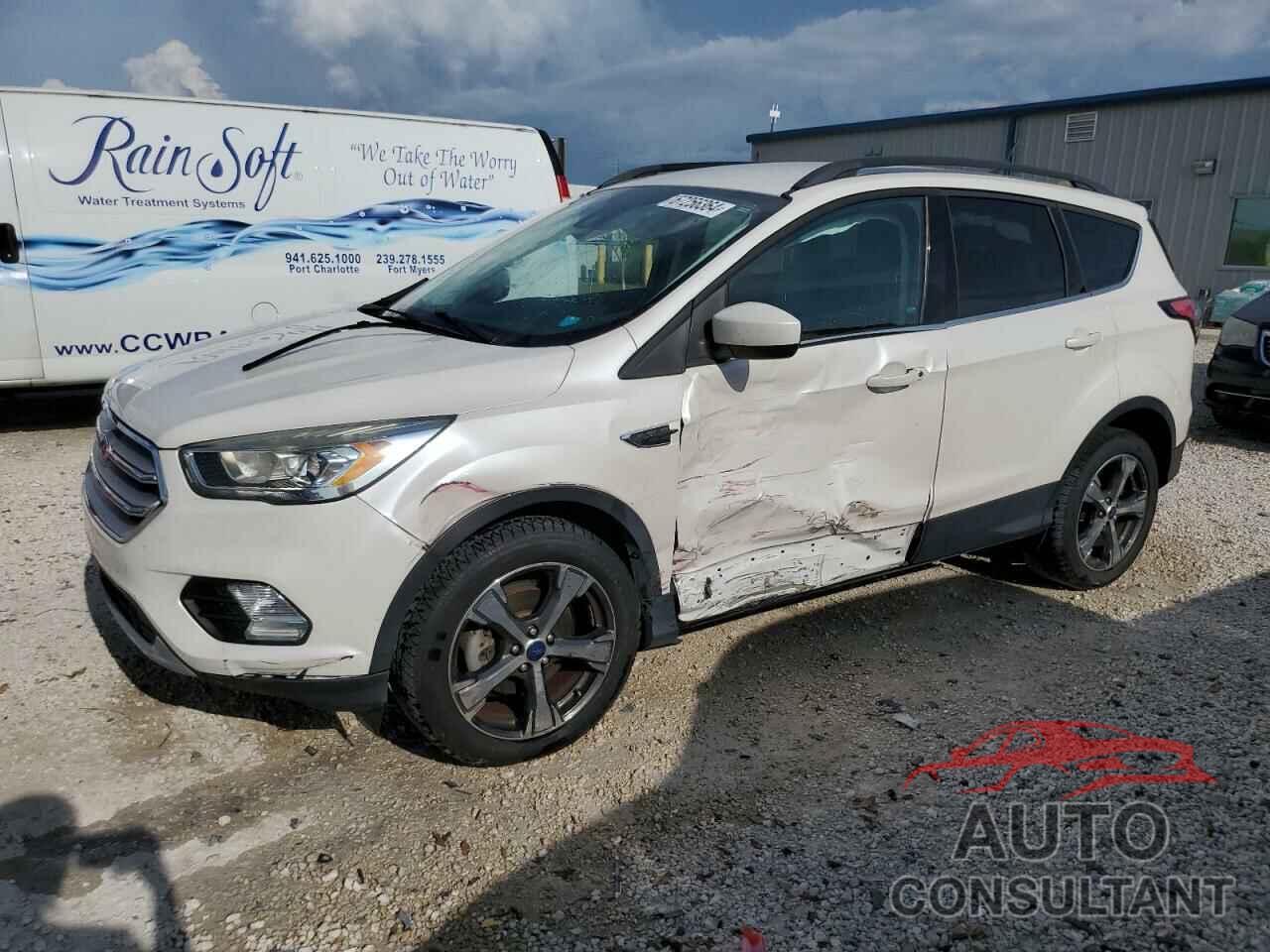 FORD ESCAPE 2018 - 1FMCU0HD0JUA52114