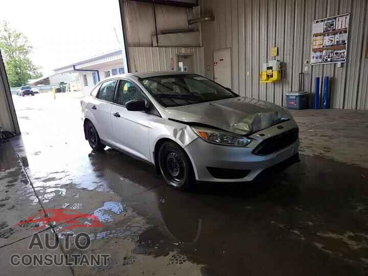 FORD FOCUS 2016 - 1FADP3E27GL210327
