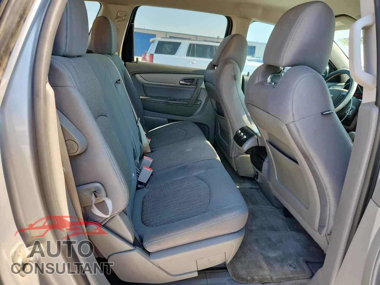 CHEVROLET TRAVERSE 2014 - 1GNKRFKD8EJ354150