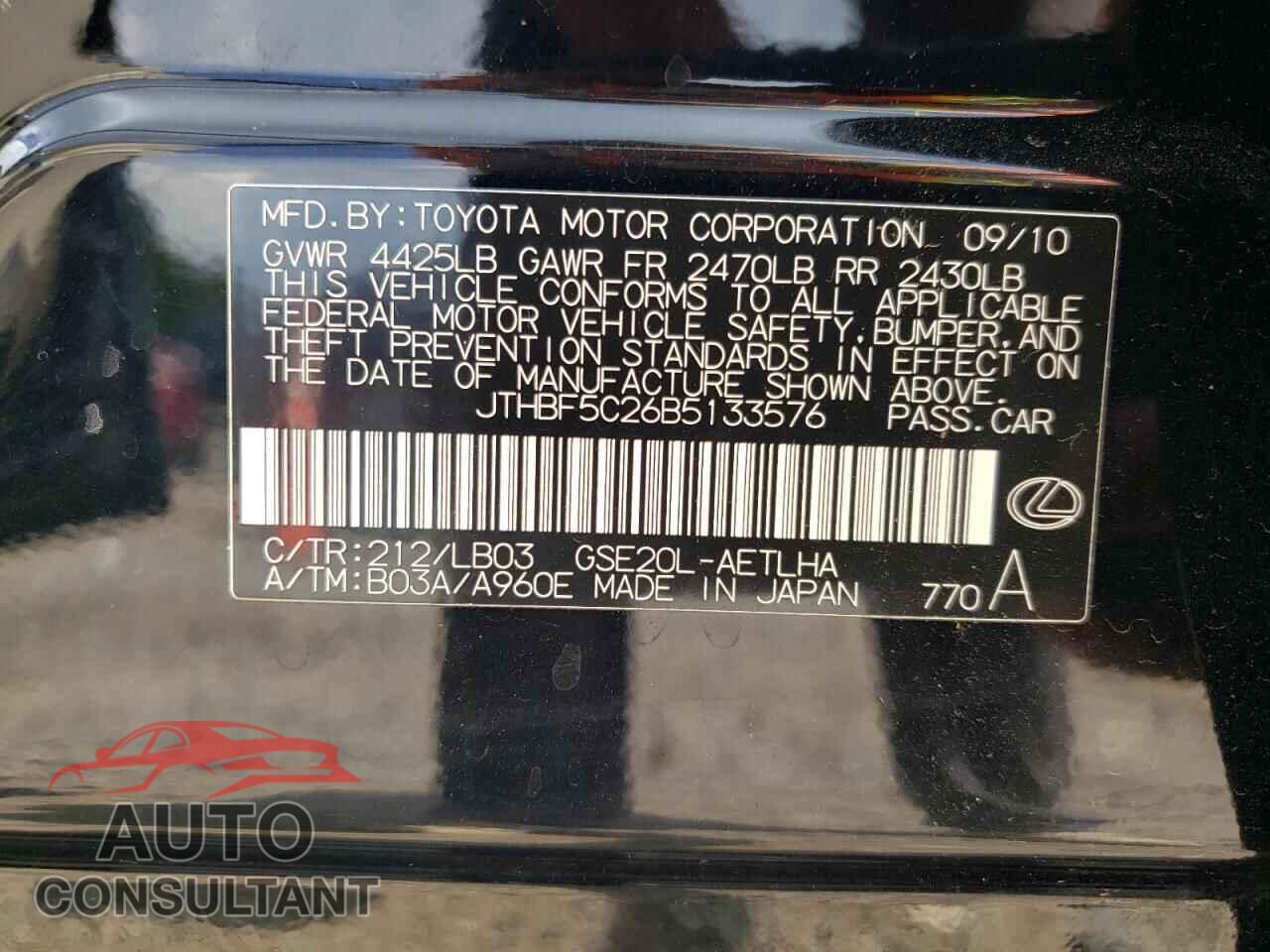 LEXUS IS 2011 - JTHBF5C26B5133576