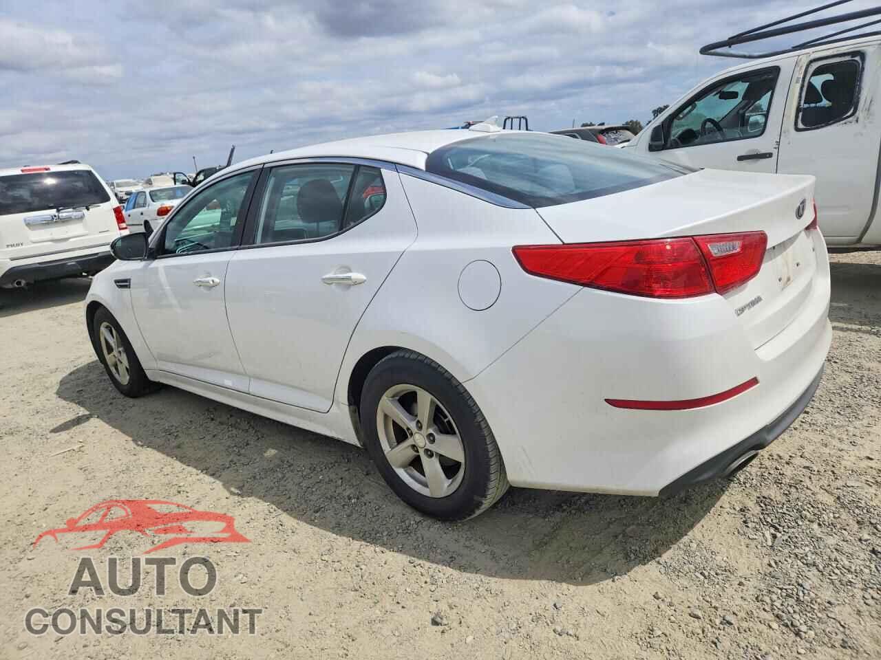 KIA OPTIMA LX 2015 - KNAGM4A72F5664153
