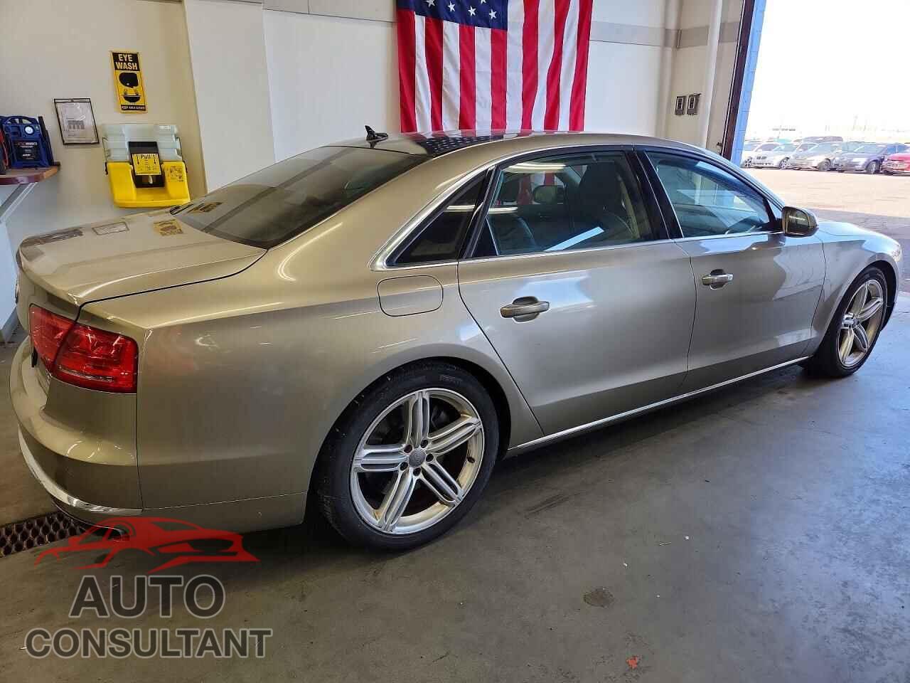 AUDI A8 2013 - WAUR2AFD4DN019772