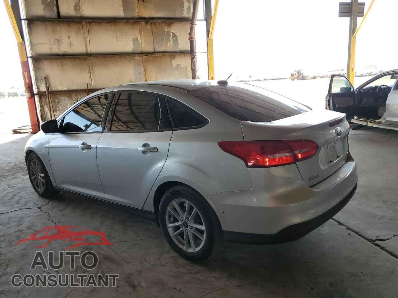 FORD FOCUS 2017 - 1FADP3F2XHL226196