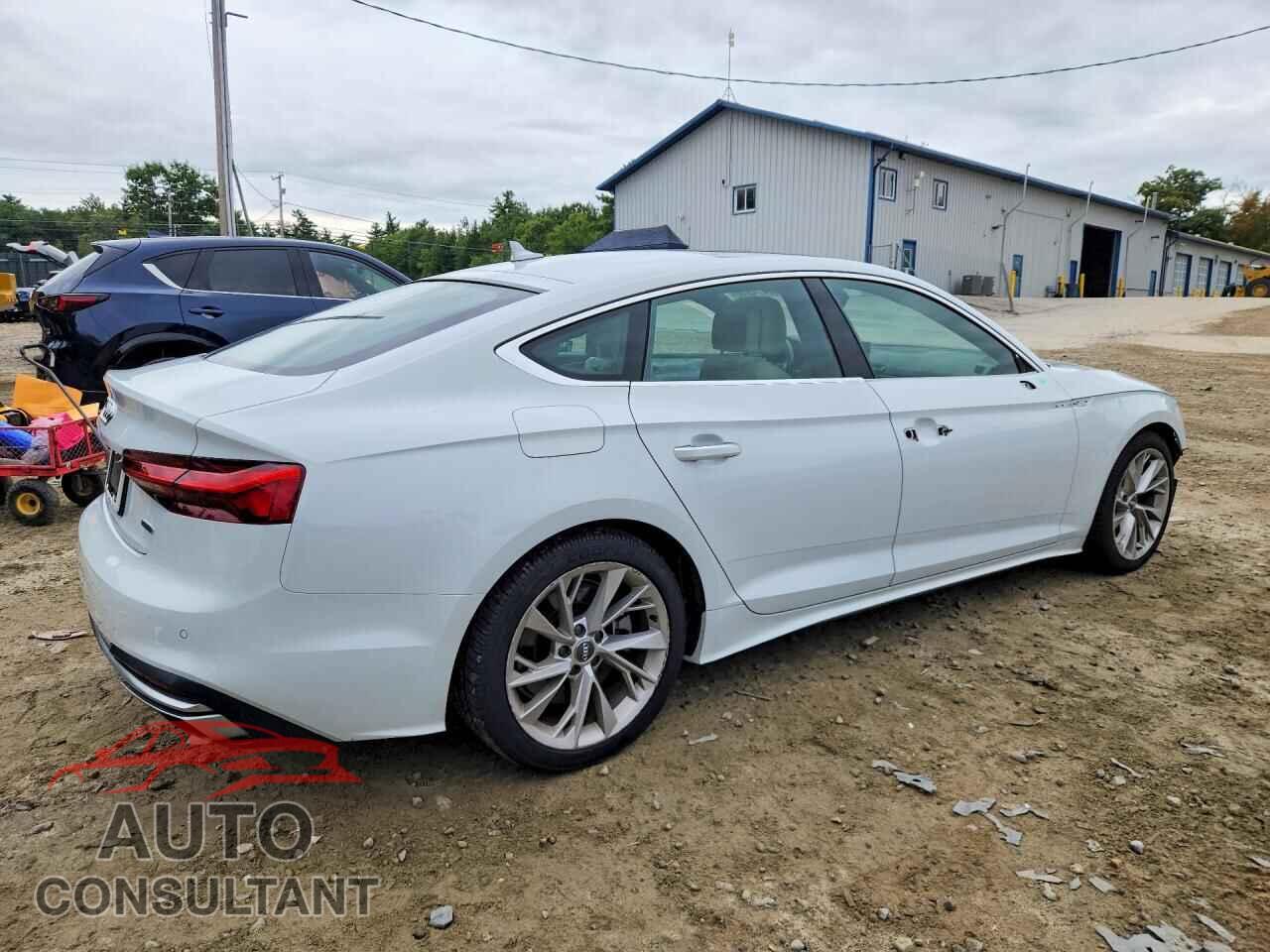 AUDI A5 2020 - WAUCNCF51LA009272