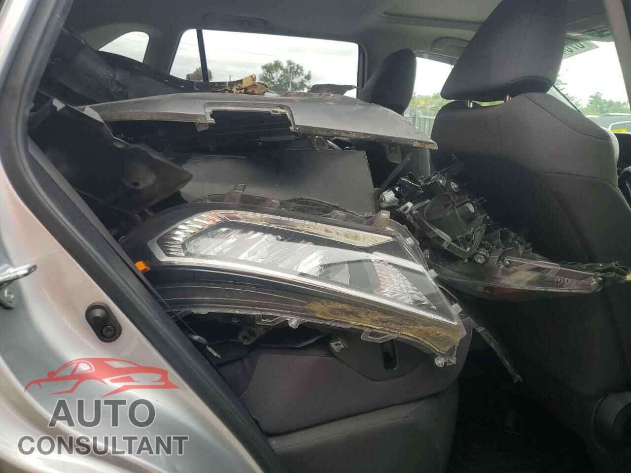 TOYOTA RAV4 2019 - JTMP1RFV6KJ003422