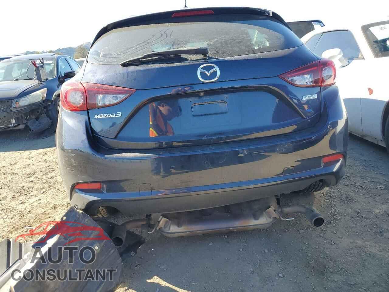 MAZDA 3 2017 - 3MZBN1L70HM143254