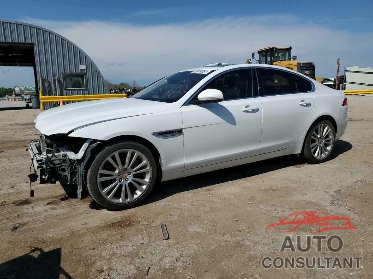 JAGUAR XF 2018 - SAJBK4FN1JCY62528
