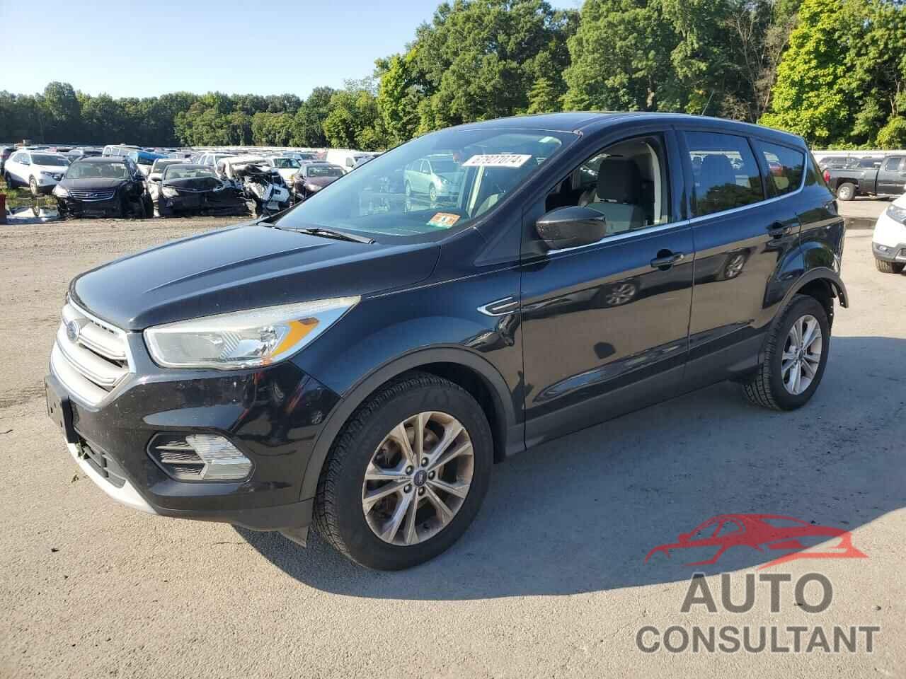 FORD ESCAPE 2017 - 1FMCU9G97HUA29277