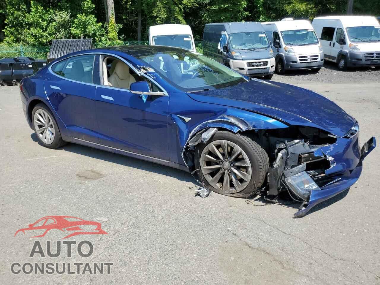TESLA MODEL S 2017 - 5YJSA1E27HF211022