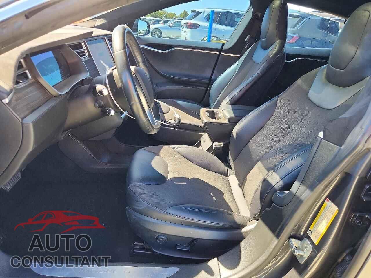TESLA MODEL S 2015 - 5YJSA1H11FFP78942