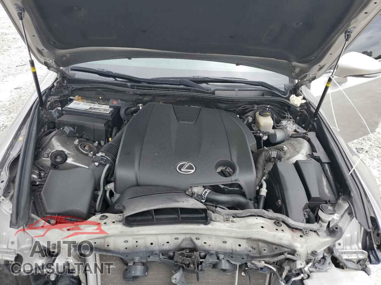 LEXUS IS 2015 - JTHCF1D21F5026467