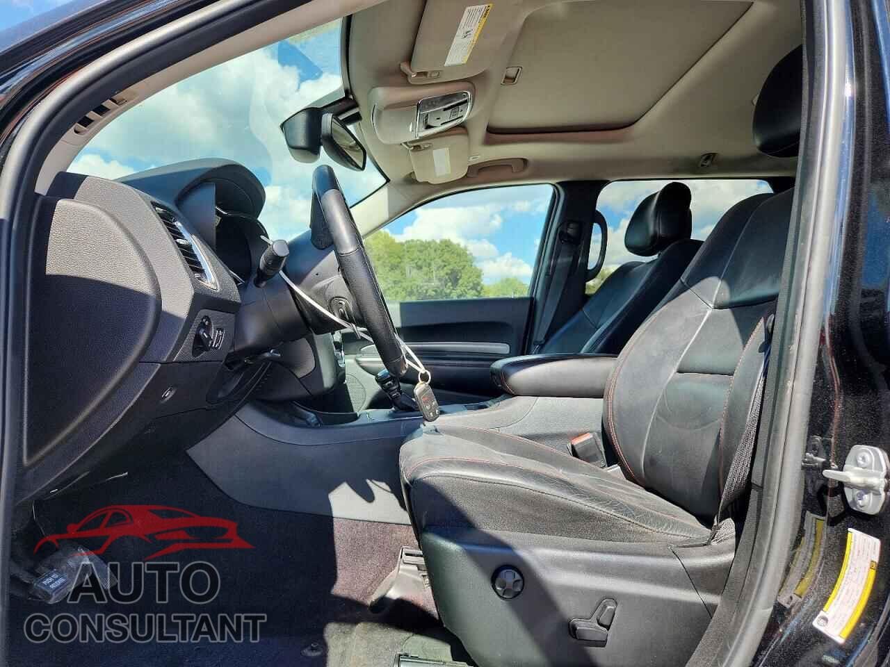 DODGE DURANGO 2018 - 1C4RDJDG4JC330006