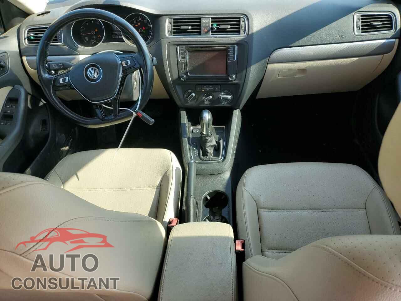 VOLKSWAGEN JETTA 2017 - 3VWDB7AJ6HM346183
