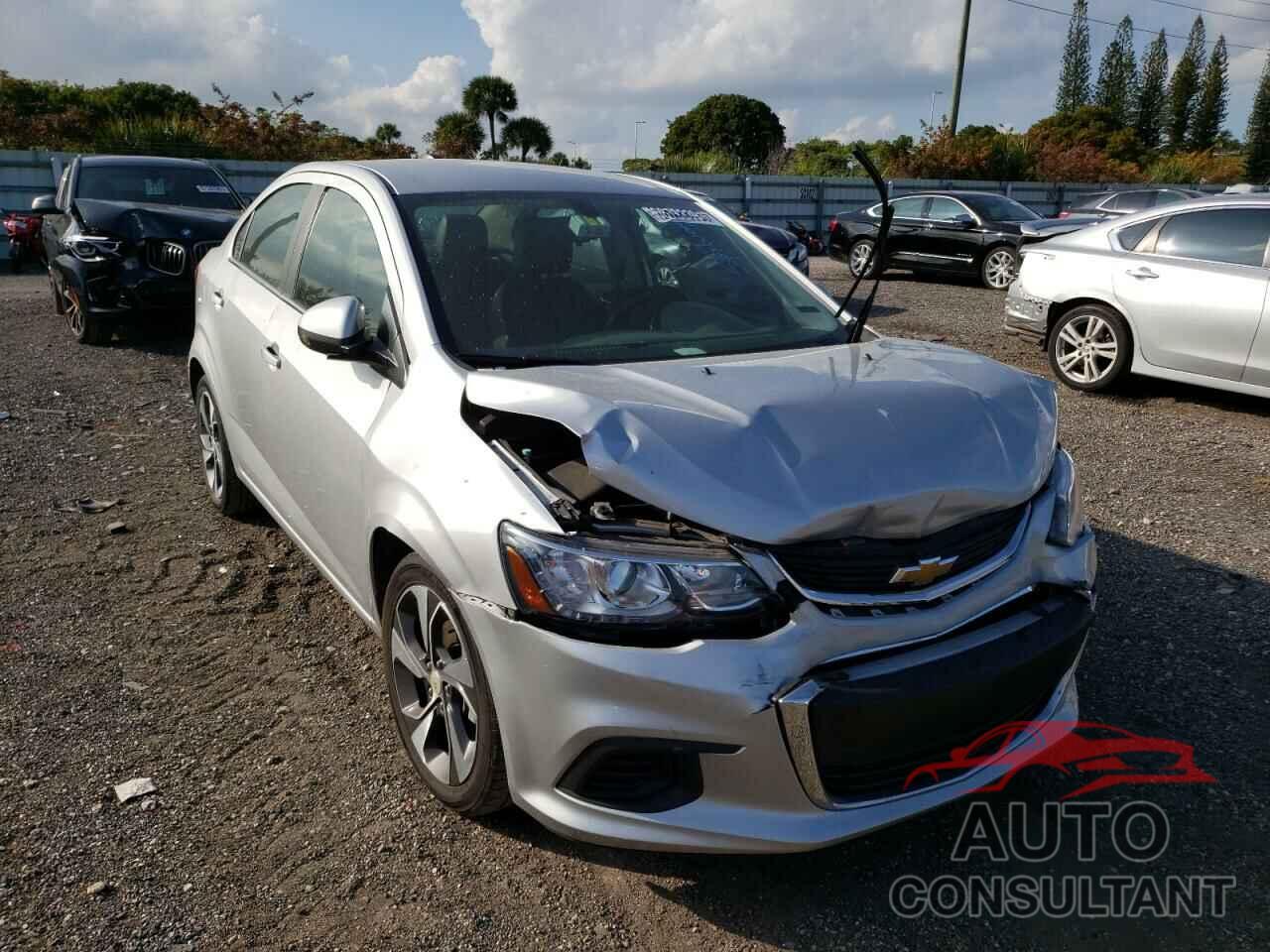 CHEVROLET SONIC 2020 - 1G1JF5SBXL4117248
