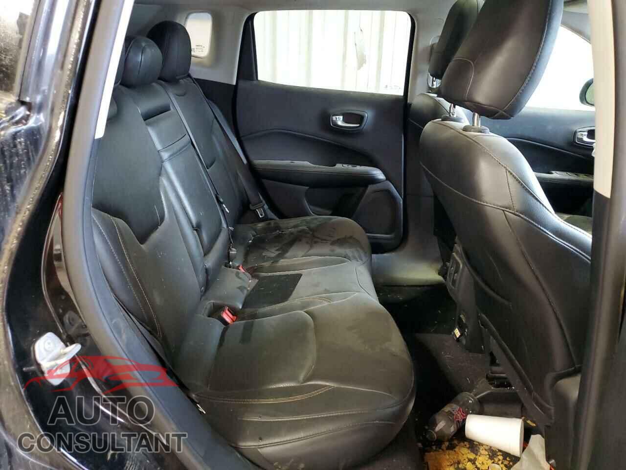 JEEP COMPASS 2018 - 3C4NJDCB9JT264233