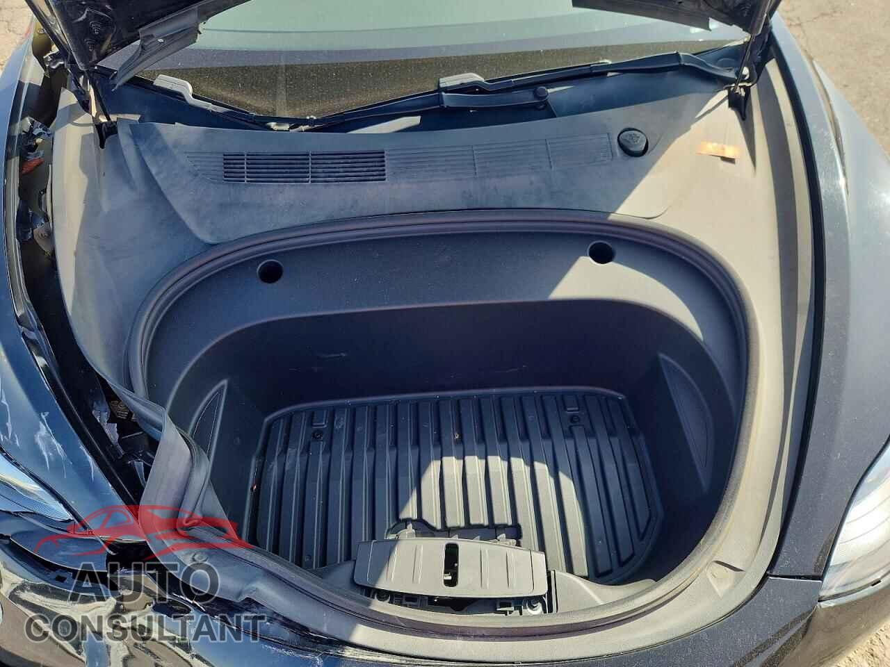 TESLA MODEL 3 2021 - 5YJ3E1EA0MF977278