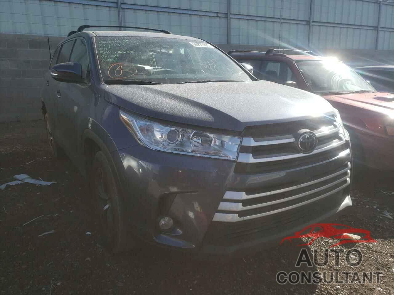 TOYOTA HIGHLANDER 2019 - 5TDZZRFH8KS318916