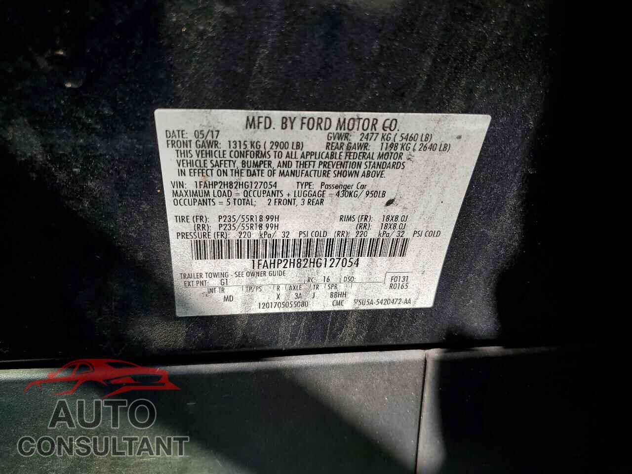 FORD TAURUS 2017 - 1FAHP2H82HG127054