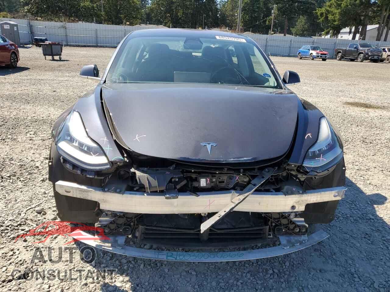TESLA MODEL 3 2018 - 5YJ3E1EA0JF005997