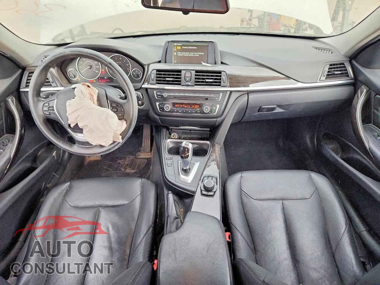 BMW 3 SERIES 2014 - WBA3C3C55EK200037