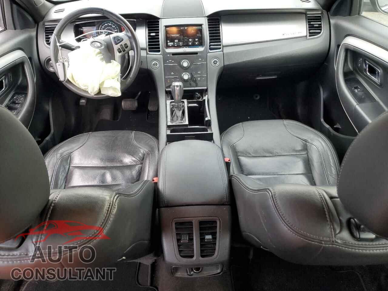 FORD TAURUS 2015 - 1FAHP2E85FG147882