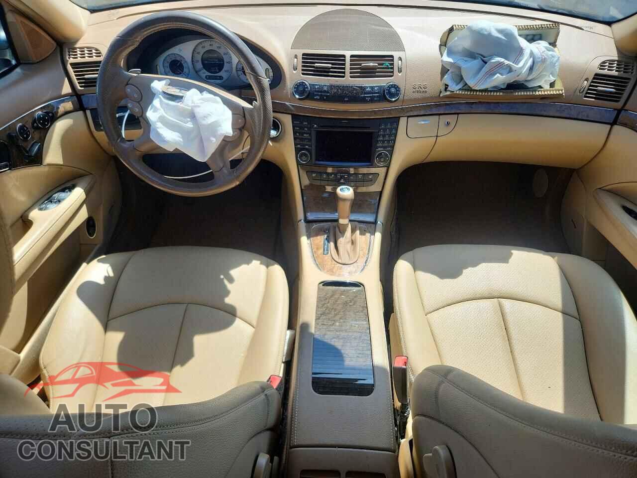 MERCEDES-BENZ E-CLASS 2009 - WDBUF56X29B418934