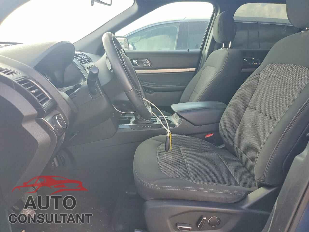 FORD EXPLORER 2018 - 1FM5K7D88JGB03700