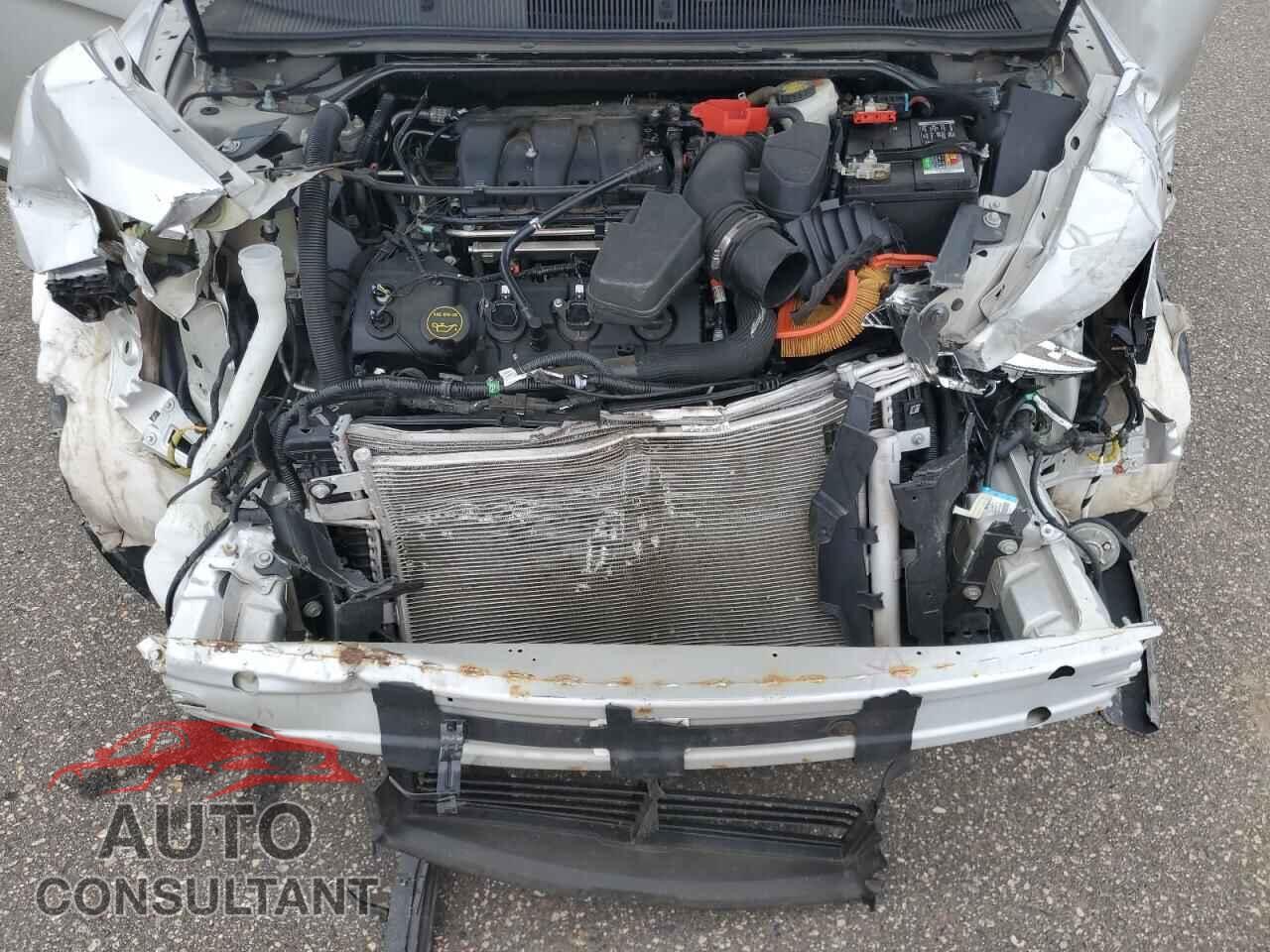 FORD TAURUS 2017 - 1FAHP2E87HG146736