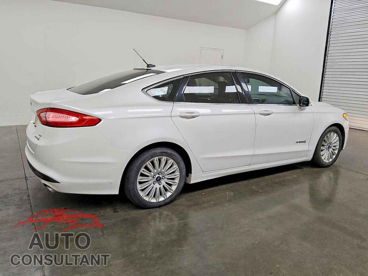 FORD FUSION 2013 - 3FA6P0LU5DR303372